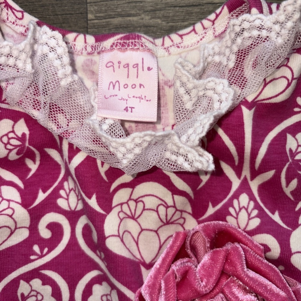 Giggle‎ Moon Ruffle Top Size 4T - Picture 2 of 4